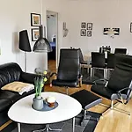 Three-Bedroom Holiday home in Rømø 34 Vakantiehuis *