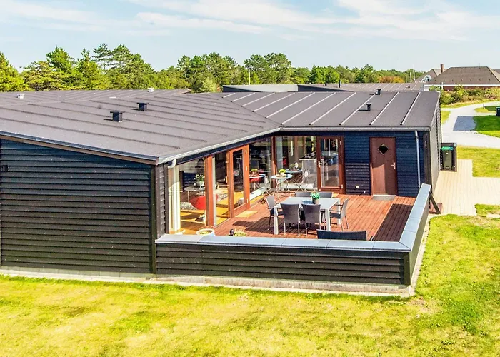 Exclusive Retreat With - By Traum Holiday home *